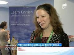 Profesorii de limba engleză au început orele