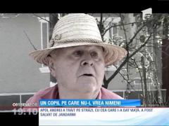 La patru ani, bătut şi călcat în picioare, e copilul pe care nu-l vrea nimeni