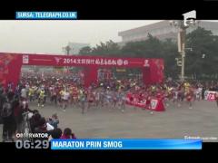 30 de mii de sportivi şi-au riscat sănătatea la maratonul din Beijing