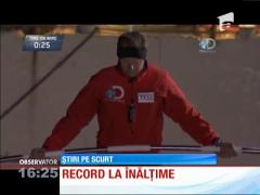 Pericol la înălţime. Record mondial la mersul pe sârmă