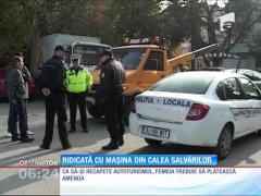 O şoferiţă, politician local, a făcut o plimbare cu maşina pe platformă