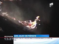 Copil salvat din prăpastie
