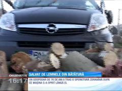 Un bărbat din Bistriţa, la un pas să fie ucis în propria curte de o dubă scapată de sub control