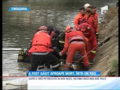 Un bărbat de 33 de ani, salvat în ultima clipa din albia râului Bega