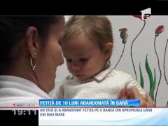 Update / O fetiţă de zece luni, găsită pe o bancă, în gara din Baia Mare