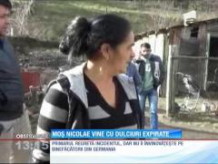 Moş Nicolae vine cu dulciuri expirate