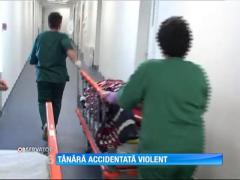Adolescentă accidentată violent