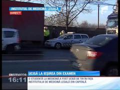 Studentă ucisă pe trotuar de un TIR
