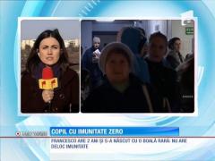 Un copil de doi ani duce o luptă cumplită pentru viaţă, în fiecare zi