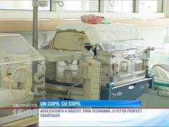 A devenit mamă la doar 13 ani!