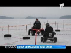 Cursa cu maşinile de tuns iarba