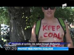 Protest nud pentru ecologie