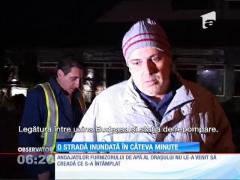 O benzinărie, câteva magazine şi o sală de fotbal, inundate