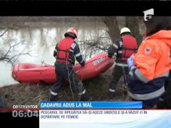 Cadavru descoperit de un pescar