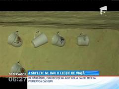 Aproape un an de zile doi bătrâni i-au crescut pe patru fraţi abandonaţi de părinţi cu numai 42 de lei pe lună