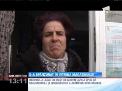 Un bărbat s-a spânzurat în vitrina unui magazin