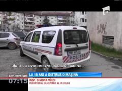 La 15 ani a distrus o mașină