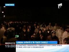 Lumina sfântă e în toate casele