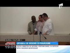 Cătușele se deschid cu rugăciune