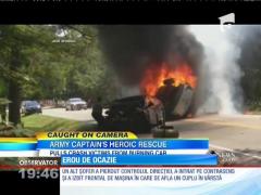 A intrat în flăcări pentru a salva un cuplu implicat într-un teribil accident