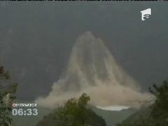 13 nave au fost răsturnate de valurile uriaşe în China