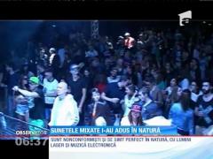 Festivalul de muzică electronică ''Motion'', sunete mixate în aer liber și lumini laser