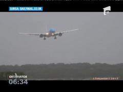 Aterizare cu emoţii la Amsterdam