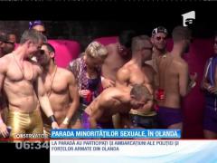 Parada minorităţilor sexuale din Amsterdam