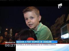 Suceava s-a umplut de cavaleri, domniţe, trubaduri şi boieri