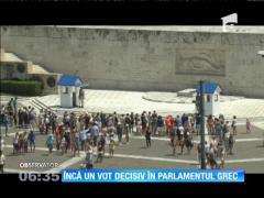 Parlamentarii de la Atena au dezbătut toată noaptea proiectul noului acord cu creditorii internaţionali