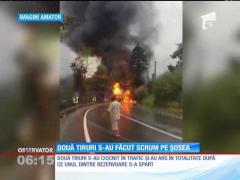 TIR-uri transformate în torțe, pe o șosea din Suceava