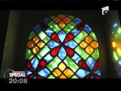 SPECIAL! Locuinţa cu vitralii face toţi banii