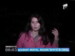 Un şofer a intrat cu maşina în copac, după o depăşire neregulamentară