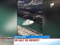 Săritură uimitoare de pe o stâncă înaltă de 60 de metri!