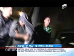 Un inspector superior din cadrul ANAF Dâmboviţa a fost reţinut 24 de ore. Ce ACUZAȚII i se aduc