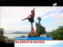 Inedit! Cea mai TÂNĂRĂ majoretă din lume ABIA a împlinit 2 ani!