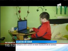 La doar 13 ani, suferă de boala oaselor de sticlă