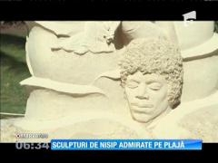 Sculpturi de nisip admirate pe plajă