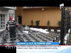 Vila unei familii de romi din Petroşani a fost distrusă de foc