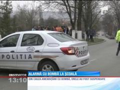 ALARMA CU BOMBĂ de la un liceu din Hunedoara, o farsă