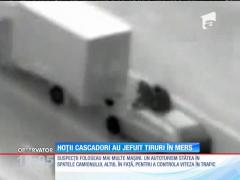 Membrii clanului Duduianu jefuiau TIR-uri in mers