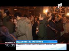 Petrecere pe stradă în memoria lui David Bowie