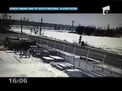 Imagini șocante! Biciclist spulberat de un şofer venit de pe contrasens