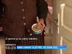 Fără curent electric, de două zile, în satul Cerbu din Argeş