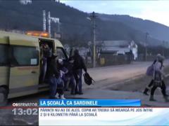 Drumul spre școală, lecție de supraviețuire pentru 45 de elevi din județul Neamț