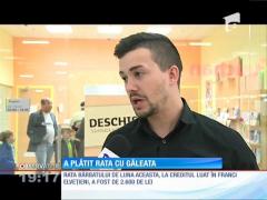 Un constănţean şi-a plătit rata la bancă în monede. Mii de monede pe care le-a pus în două găleţi