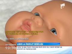 Taţii care vor să aibă mai multe zile libere alături de bebeluşi au nevoie de un atestat de puericultură