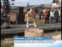 Miss Bikini a "defilat" pe pârtie