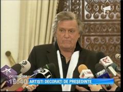 Stela Popescu, Florin Piersic şi trupa rock Cargo, decoraţi de preşedintele Klaus Iohannis