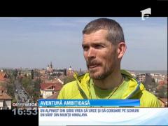 Un sibian vrea să urce și să coboare pe schiuri un vârf din Munții Himalaya